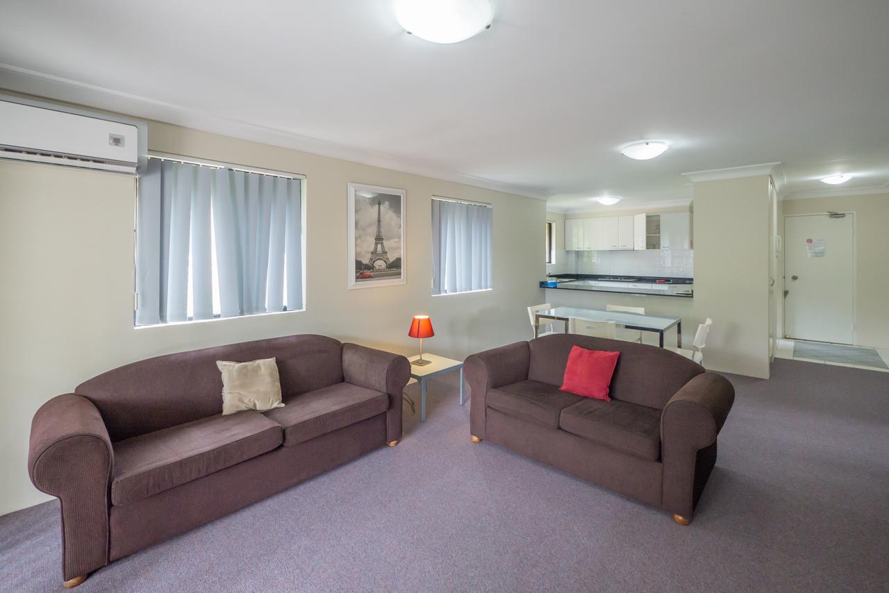 Parkside Apartments Parramatta Сидни Екстериор снимка